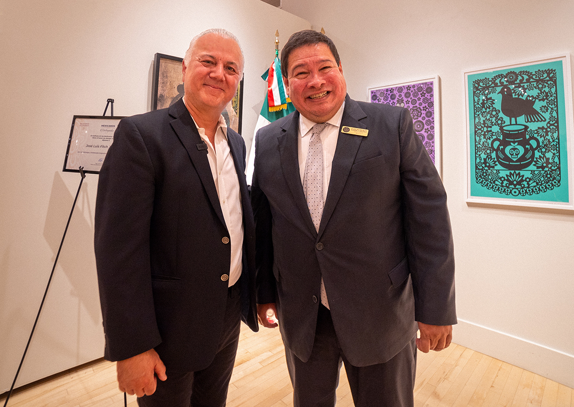 Luis Fitch with the mexican Consulate